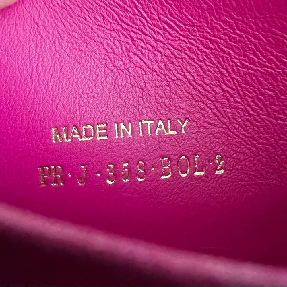 Valentino Garavani Pink Studded Leather Wallet - Picture 9 of 9
